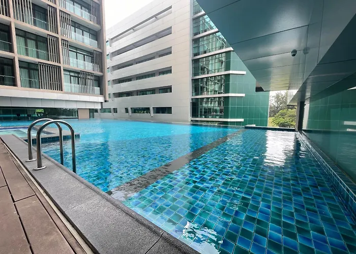 Riverson Soho Luxury Stay By Finest Homestay
